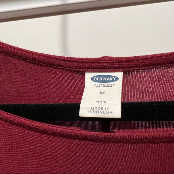 🦋2/$15🦋 Old Navy Burgundy Long Sleeve T-Shirt Dress - Picture 2 of 2